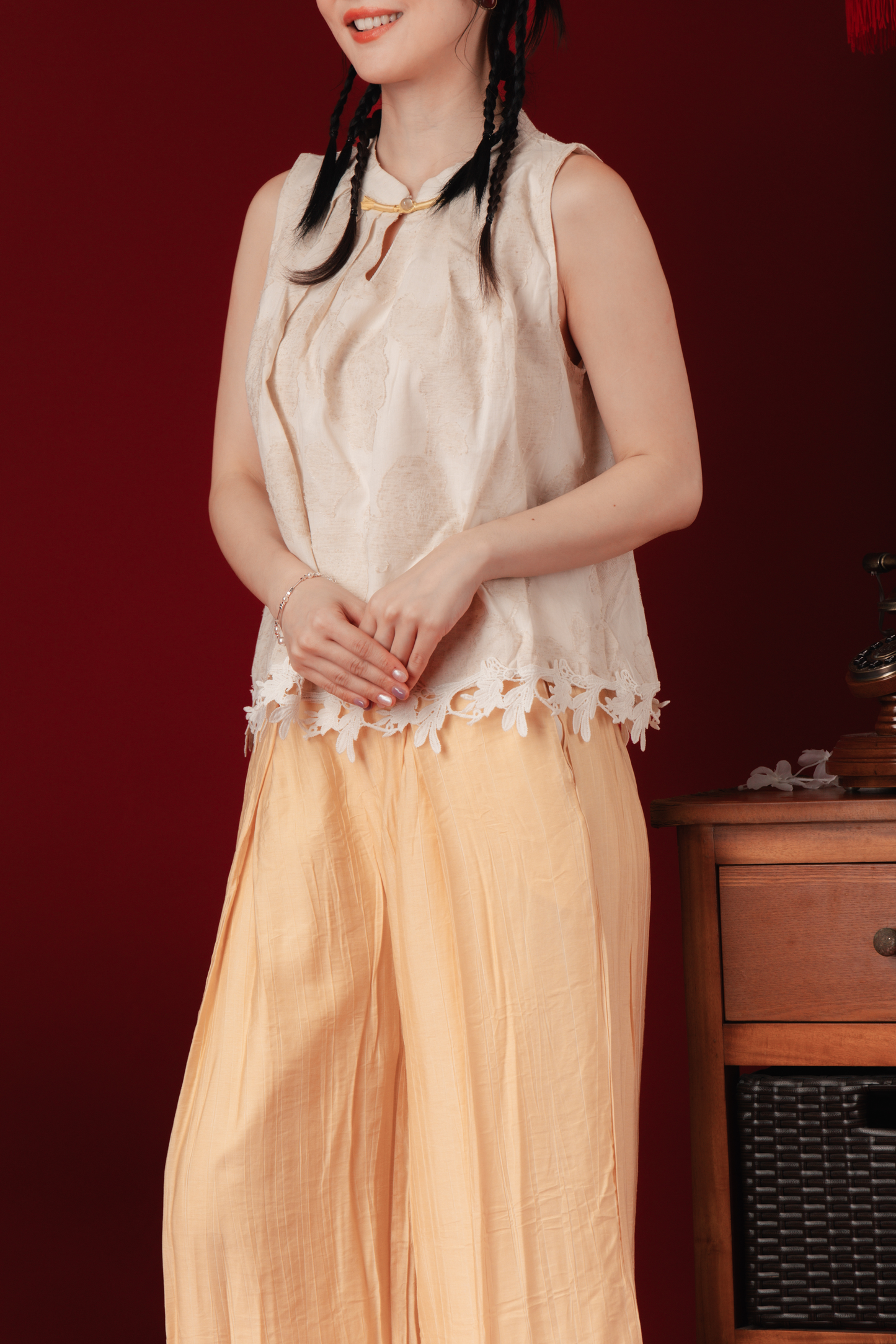 Élodie Embroidered Vest & Flowy Pants Set