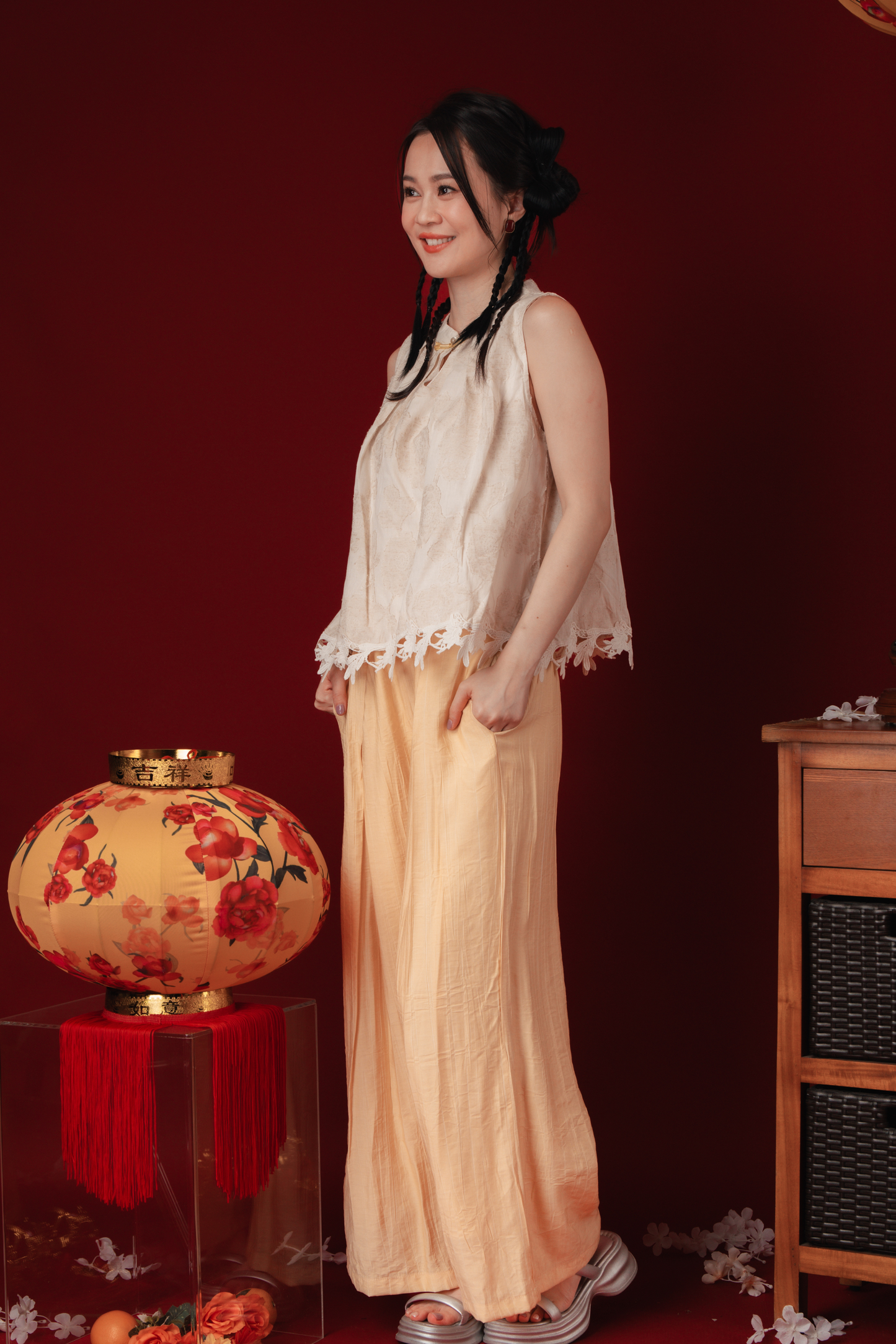 Élodie Embroidered Vest & Flowy Pants Set