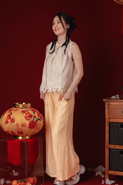Élodie Embroidered Vest & Flowy Pants Set