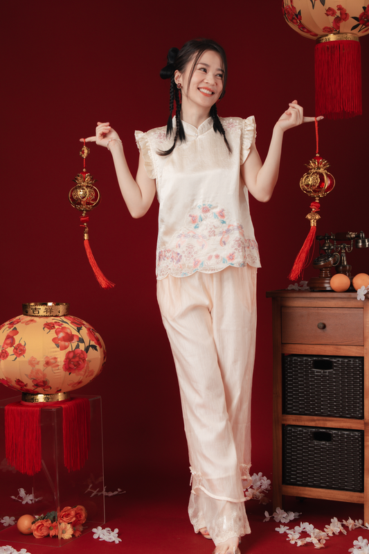 Aveline Embroidered Sleeveless Top