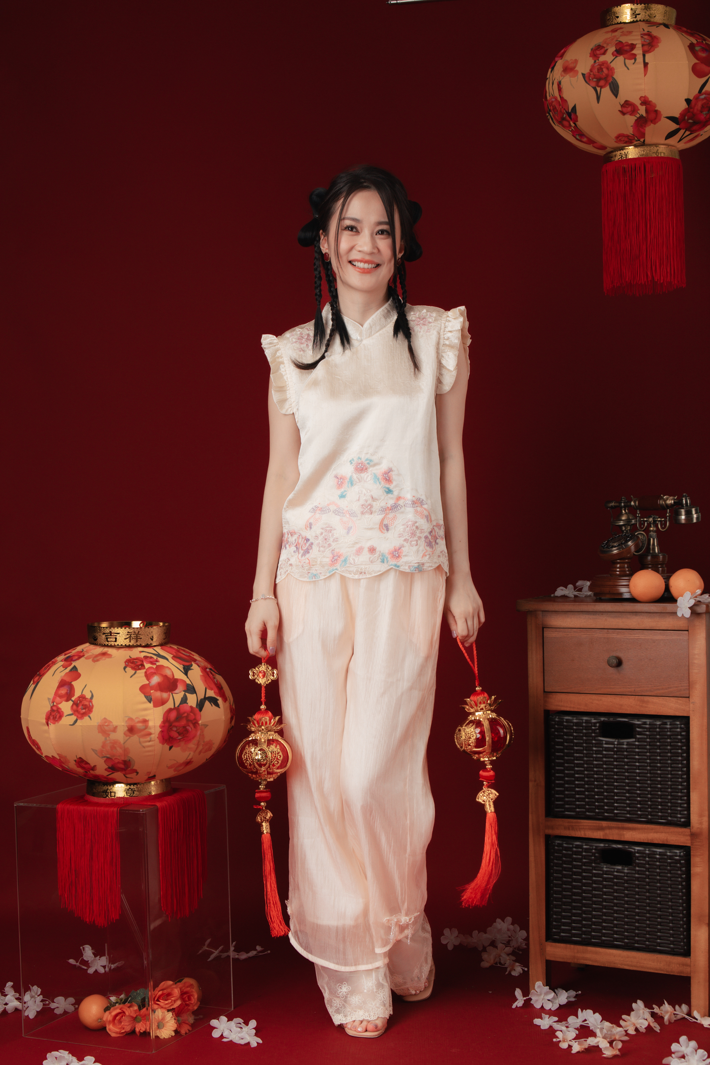 Élise Pearl-Sheen Lace Wide-Leg Pants (In-Stock)