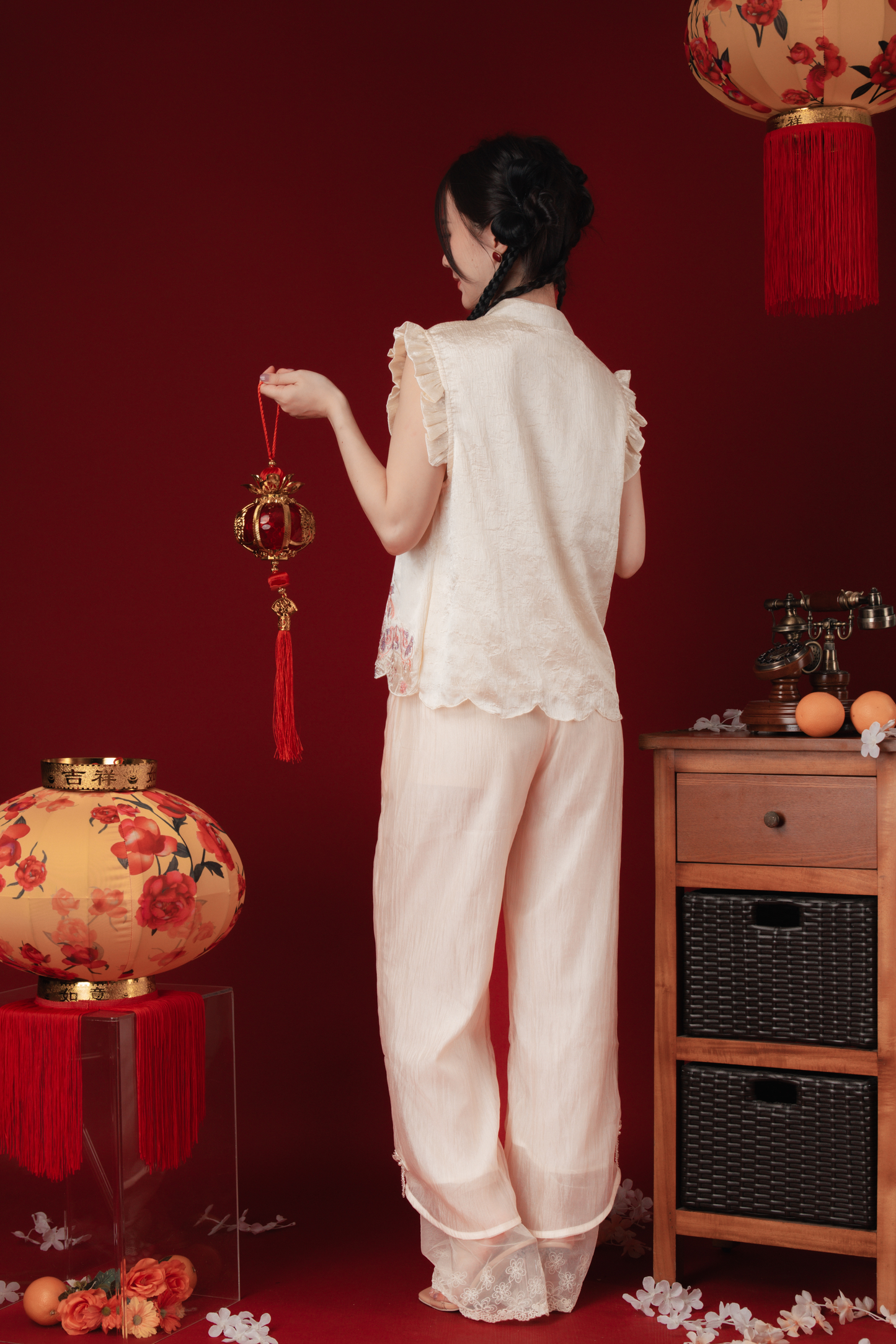 Élise Pearl-Sheen Lace Wide-Leg Pants (In-Stock)