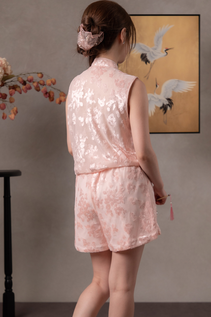 Yara Emblem Cheongsam Top & Shorts Set in Light Pink