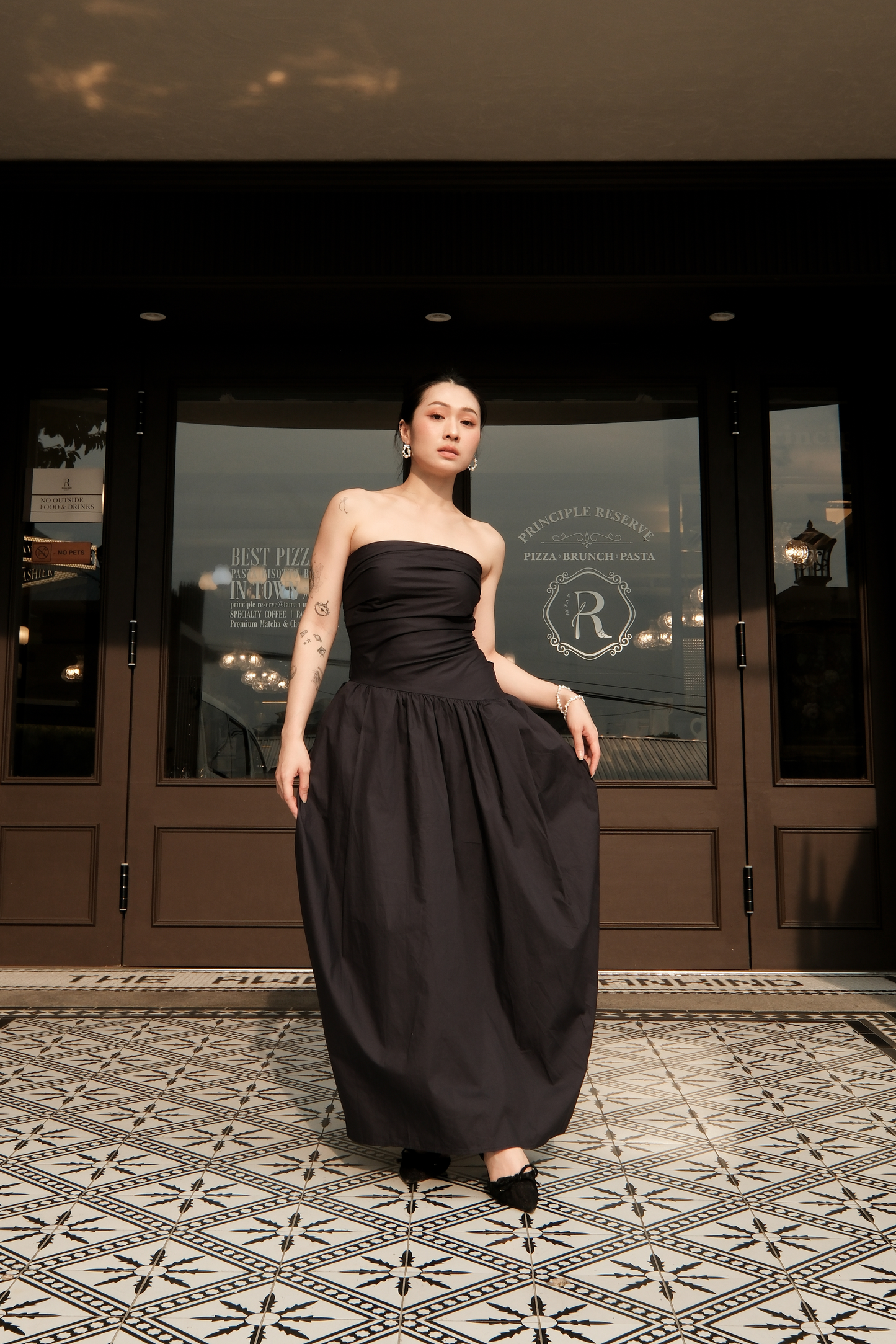 Céline Pure Bow Gown in Dark Blue