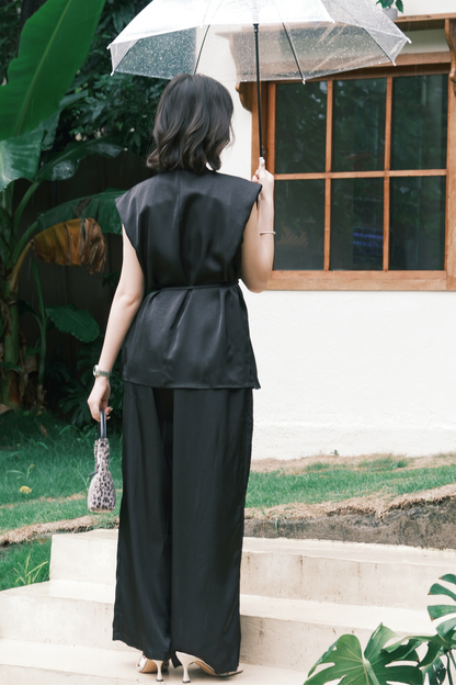 Olienne Satin Wrap Set in Black