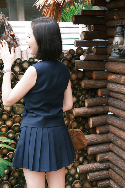 Arielle Sculpted Pleats Twinset in Dark Blue
