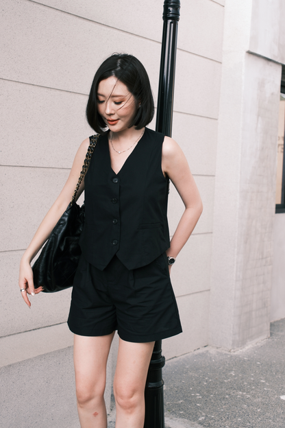 Violette Tailored Shorts in Black