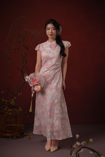 Fleur Rosée Cheongsam Dress in Blush Pink
