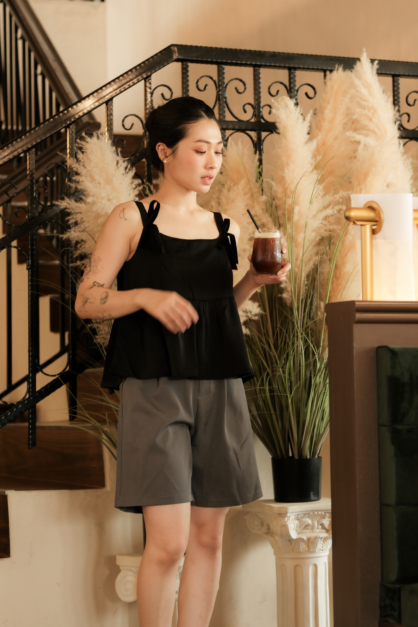 Élise Bow Strap Babydoll Top in Black