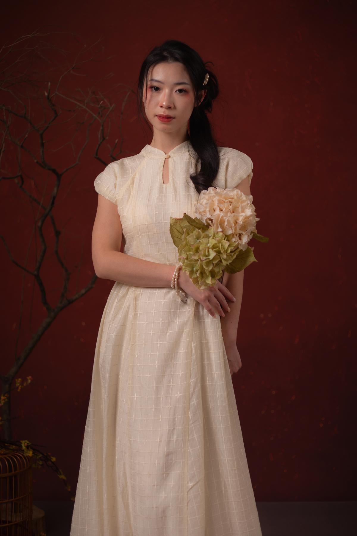 Élodie Grace Cheongsam Dress in Champagne