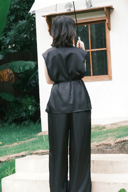 Olienne Satin Wrap Set in Black