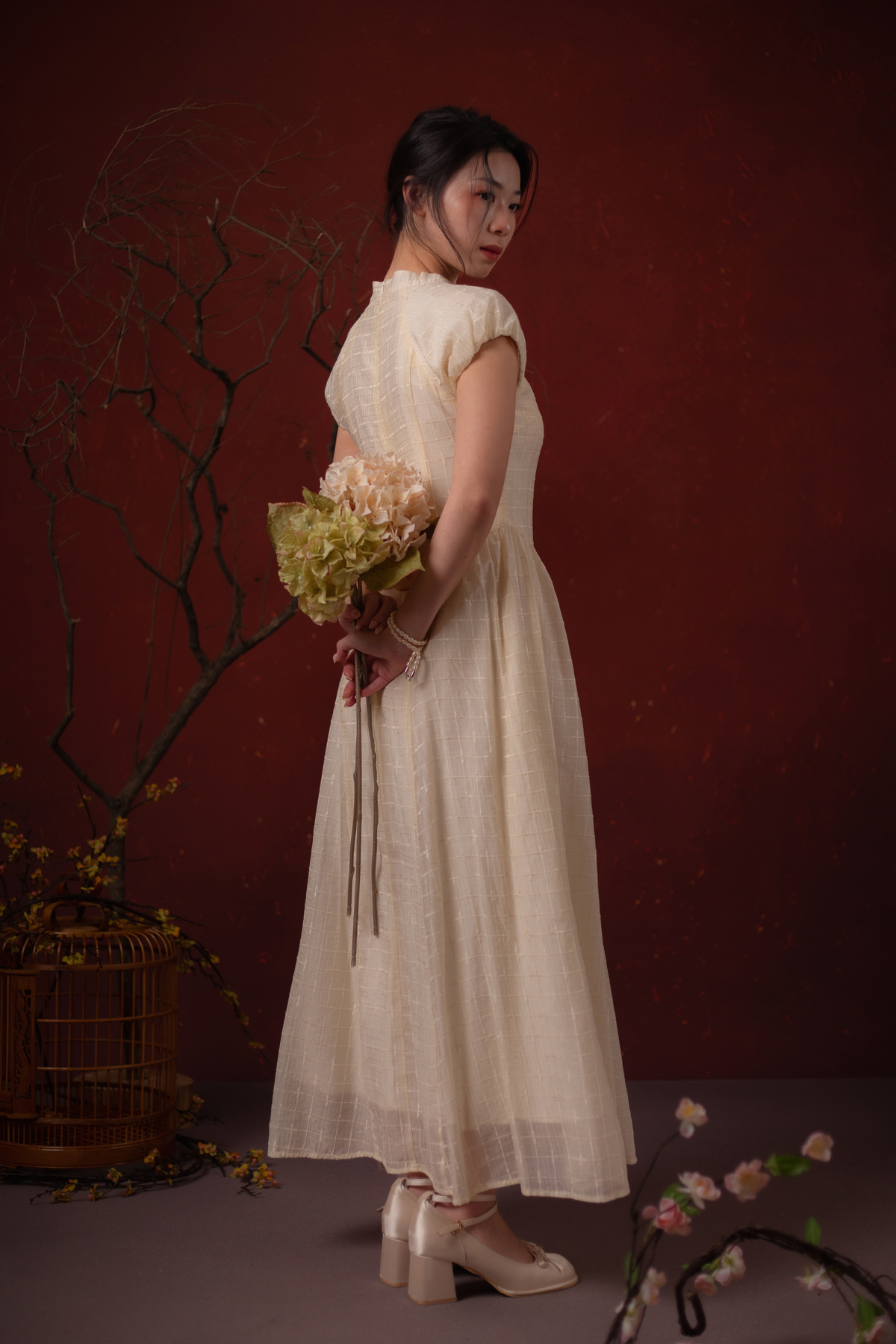 Élodie Grace Cheongsam Dress in Champagne