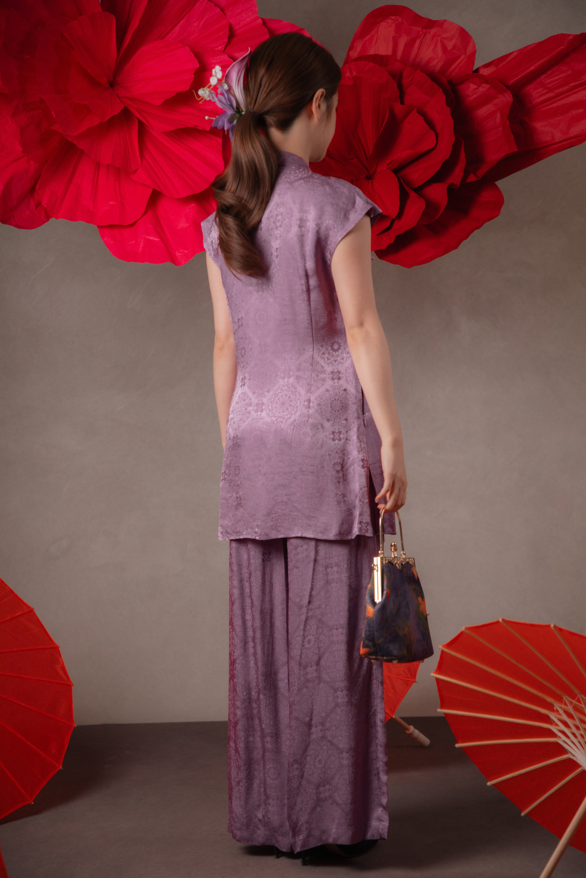 Talia Golden Cheongsam Top & Pants Set in Mauve