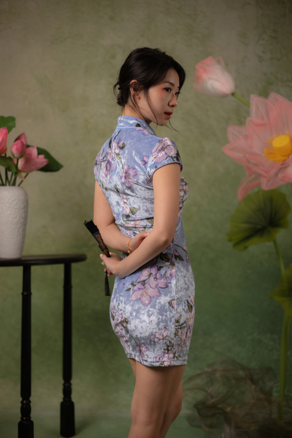 Reverie Velvet Cheongsam Dress in Blue