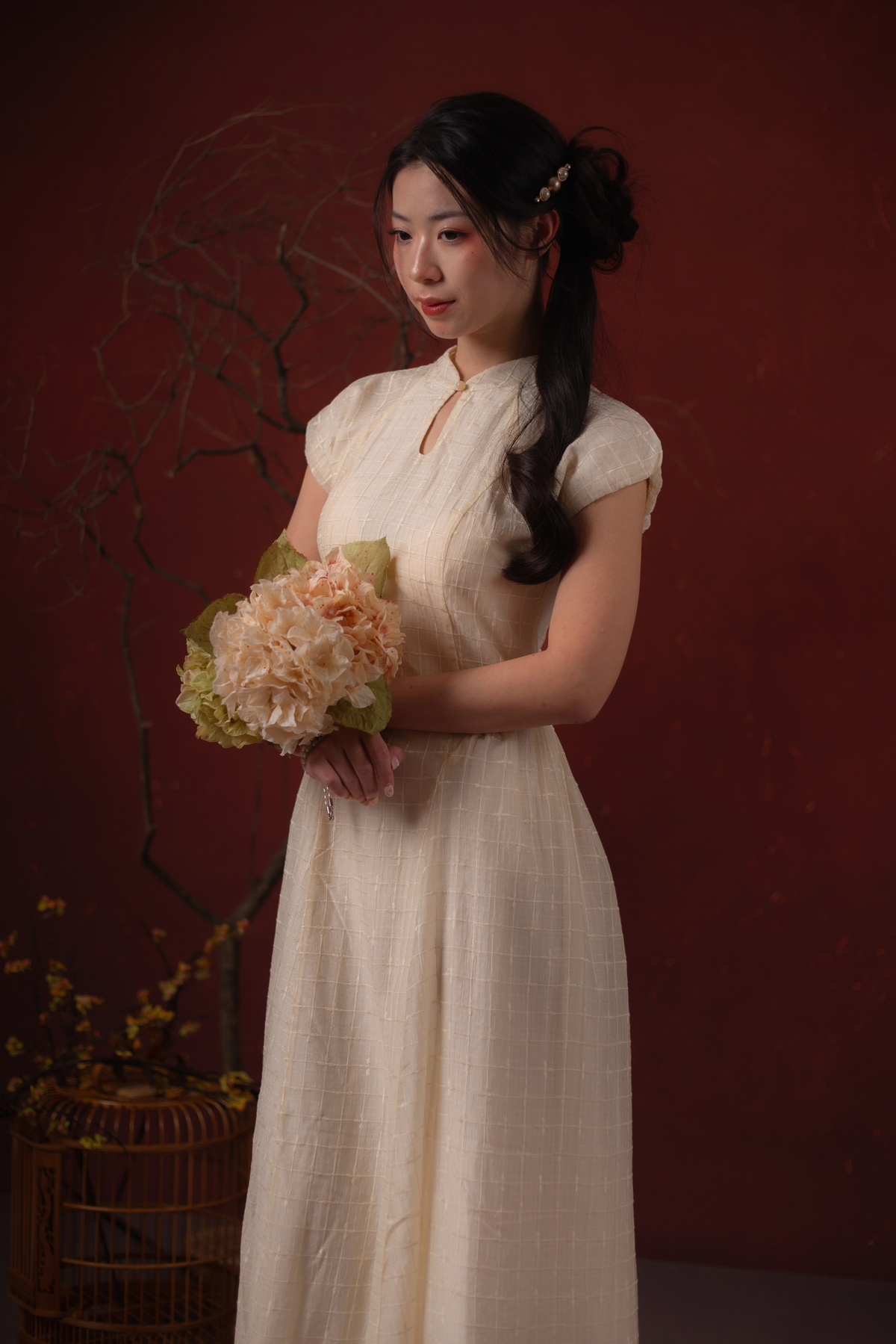 Élodie Grace Cheongsam Dress in Champagne