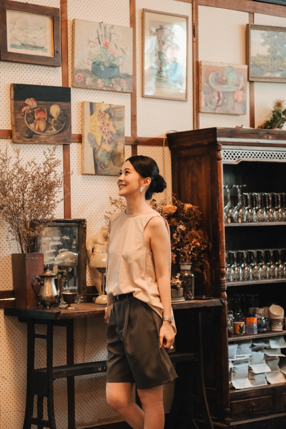 Inès Draped Back Knot Top in Beige
