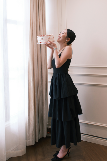 Vivienne Tiered V-Neck Maxi Dress in Black