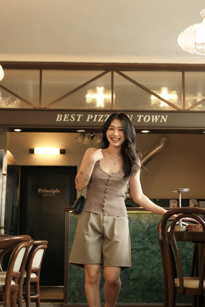 Avery Tailored Bermuda Shorts in Khaki