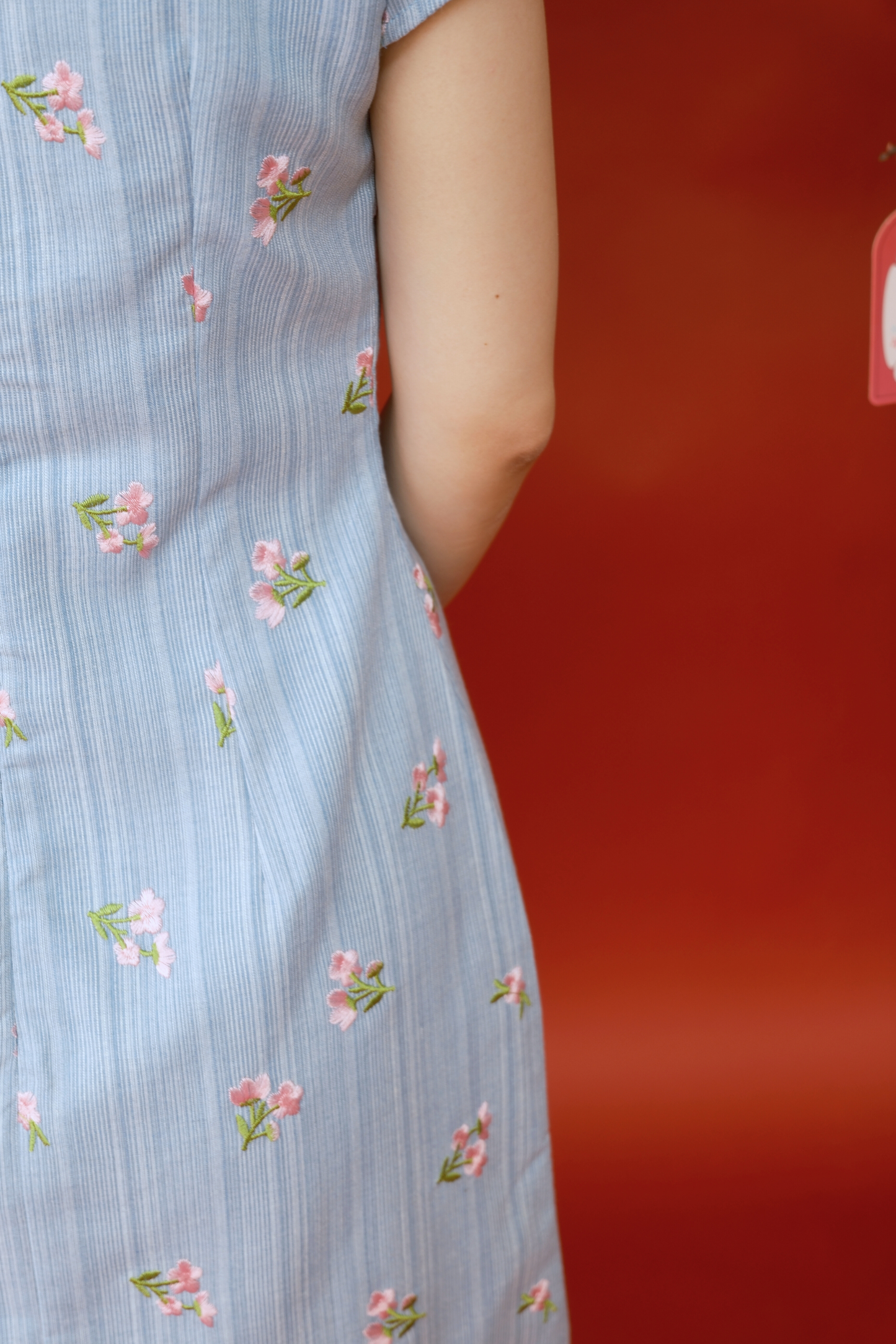 Élodie Embroidered Floral Mini Cheongsam  (In-Stock)