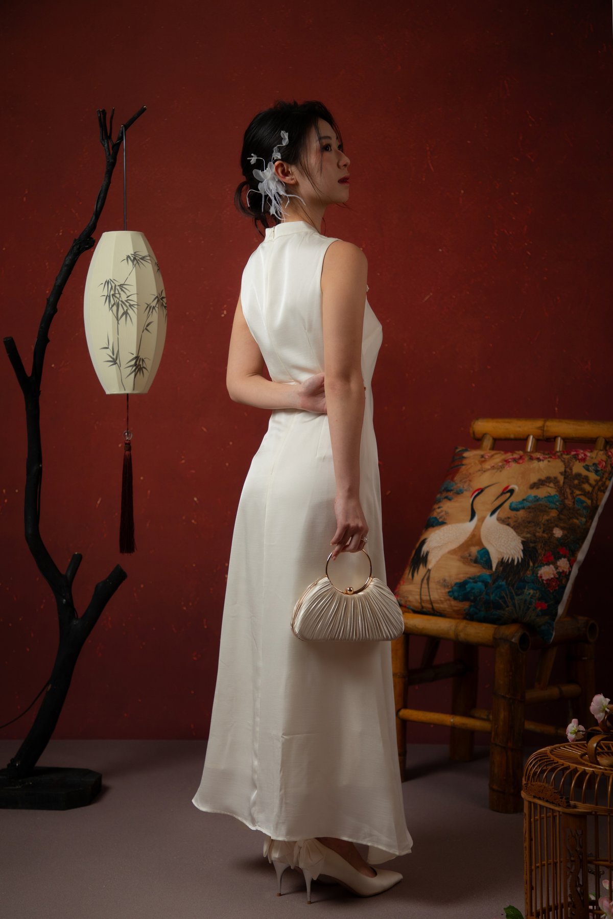 Amélie Perle Cheongsam Dress in Pearl White