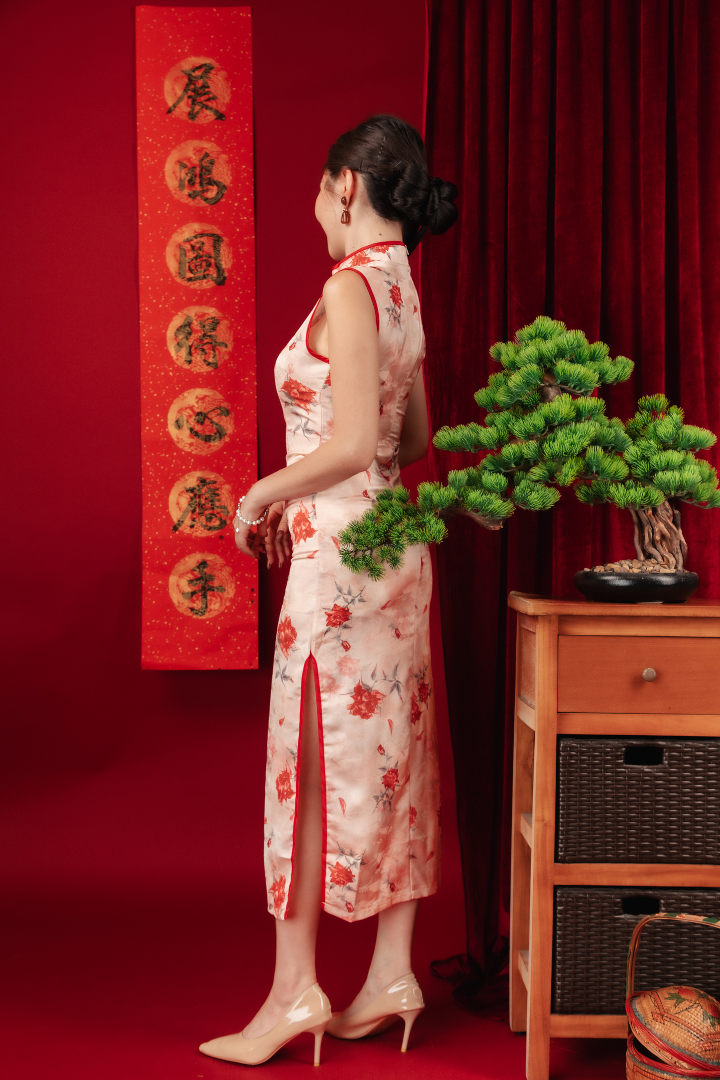 Lucienne Vintage Floral Cheongsam Dress