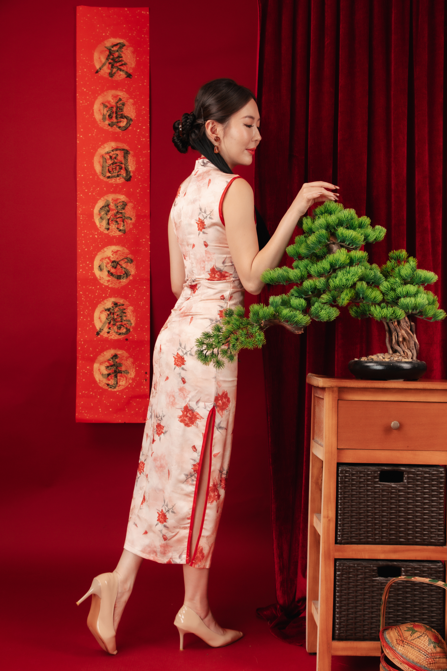 Lucienne Vintage Floral Cheongsam Dress