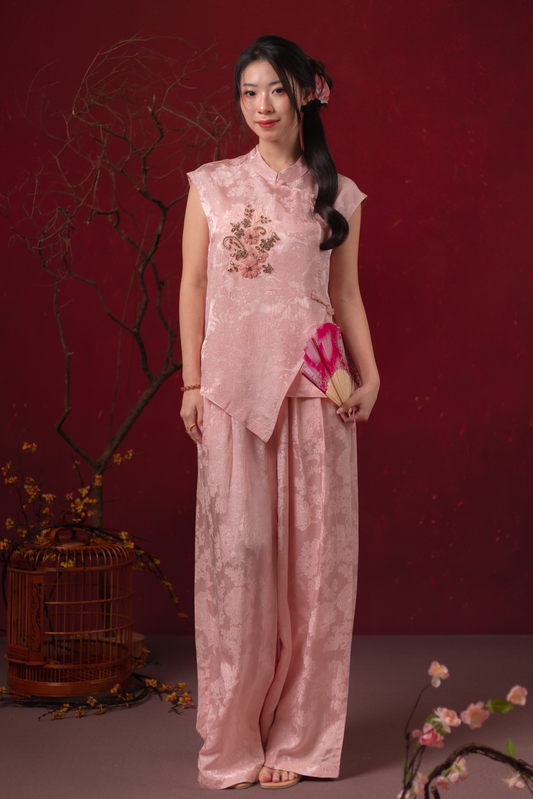 Sabine Emblem Cheongsam Top & Pants Set in Blush Pink
