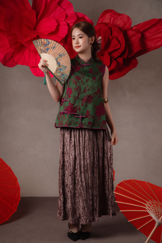 Corinne Peony Cheongsam Top in Green
