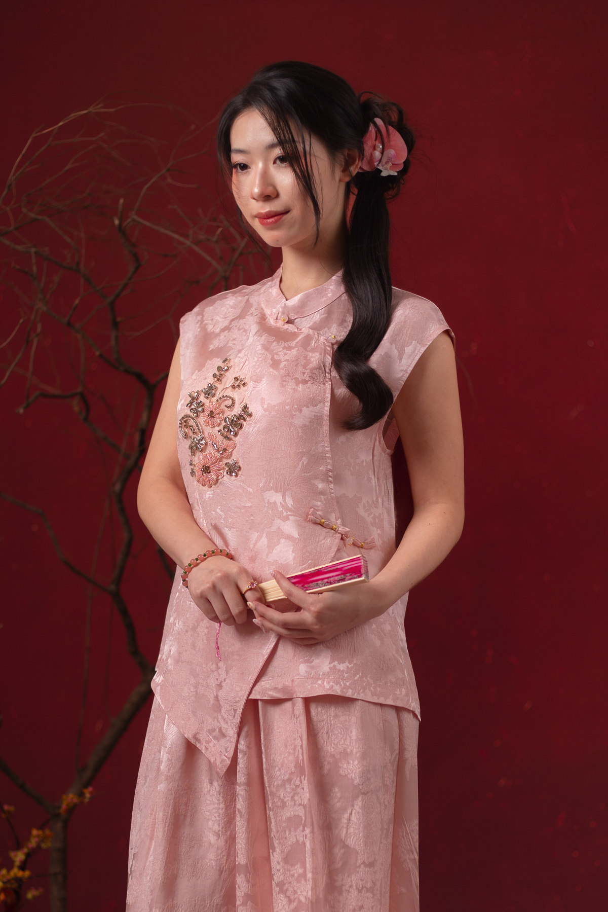 Sabine Emblem Cheongsam Top & Pants Set in Blush Pink