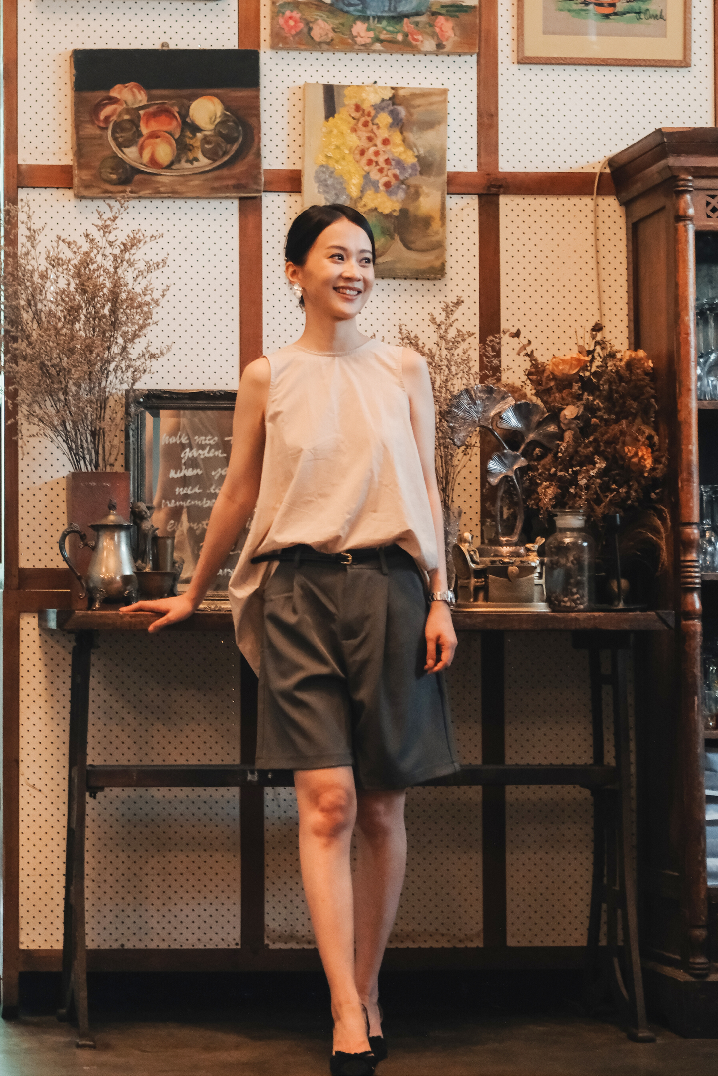 Avery Tailored Bermuda Shorts in Grey