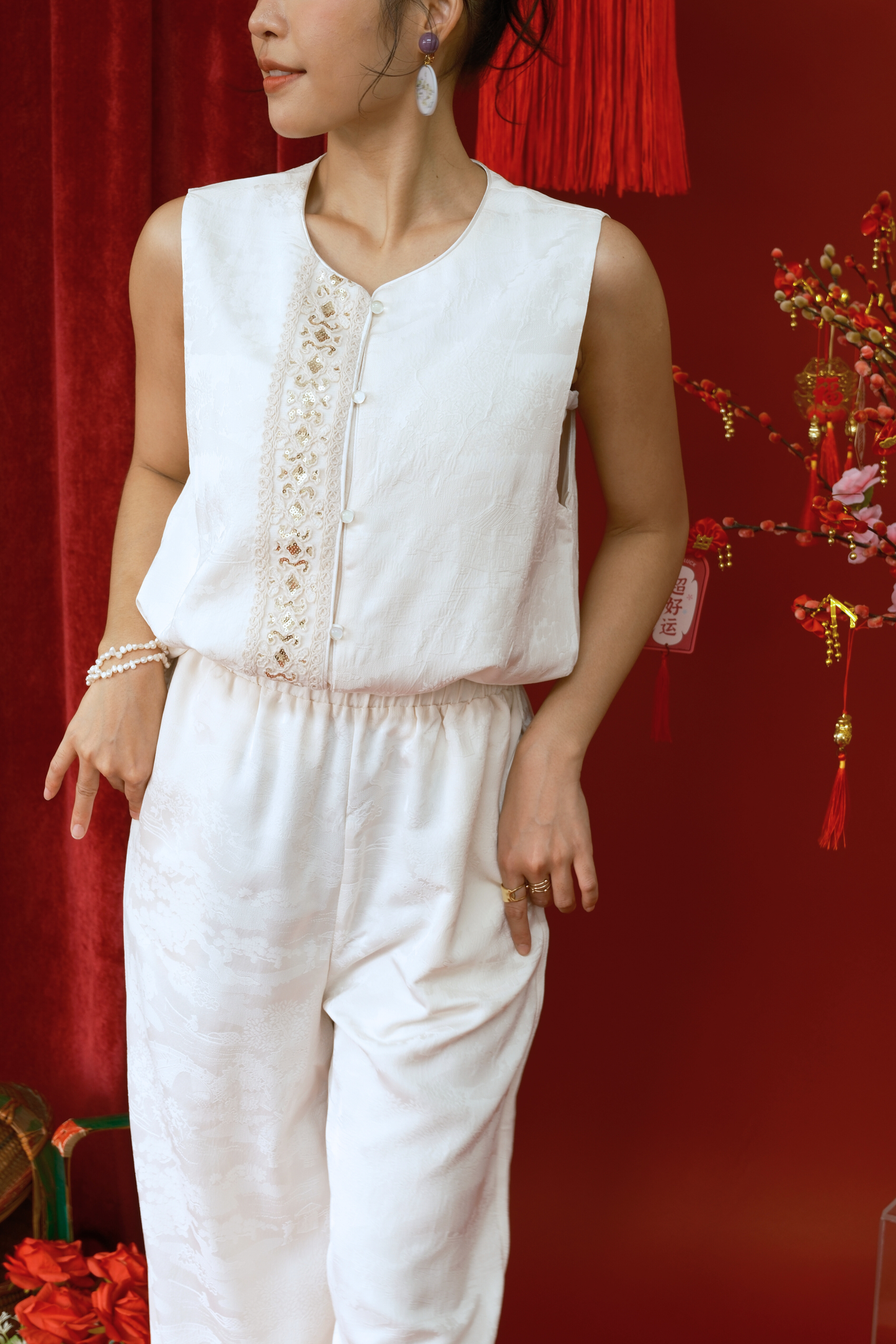 Ivory Whisper Lounge Top