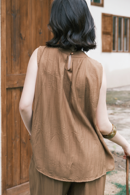 Noéline Relaxed Co-Ord Set in Brown