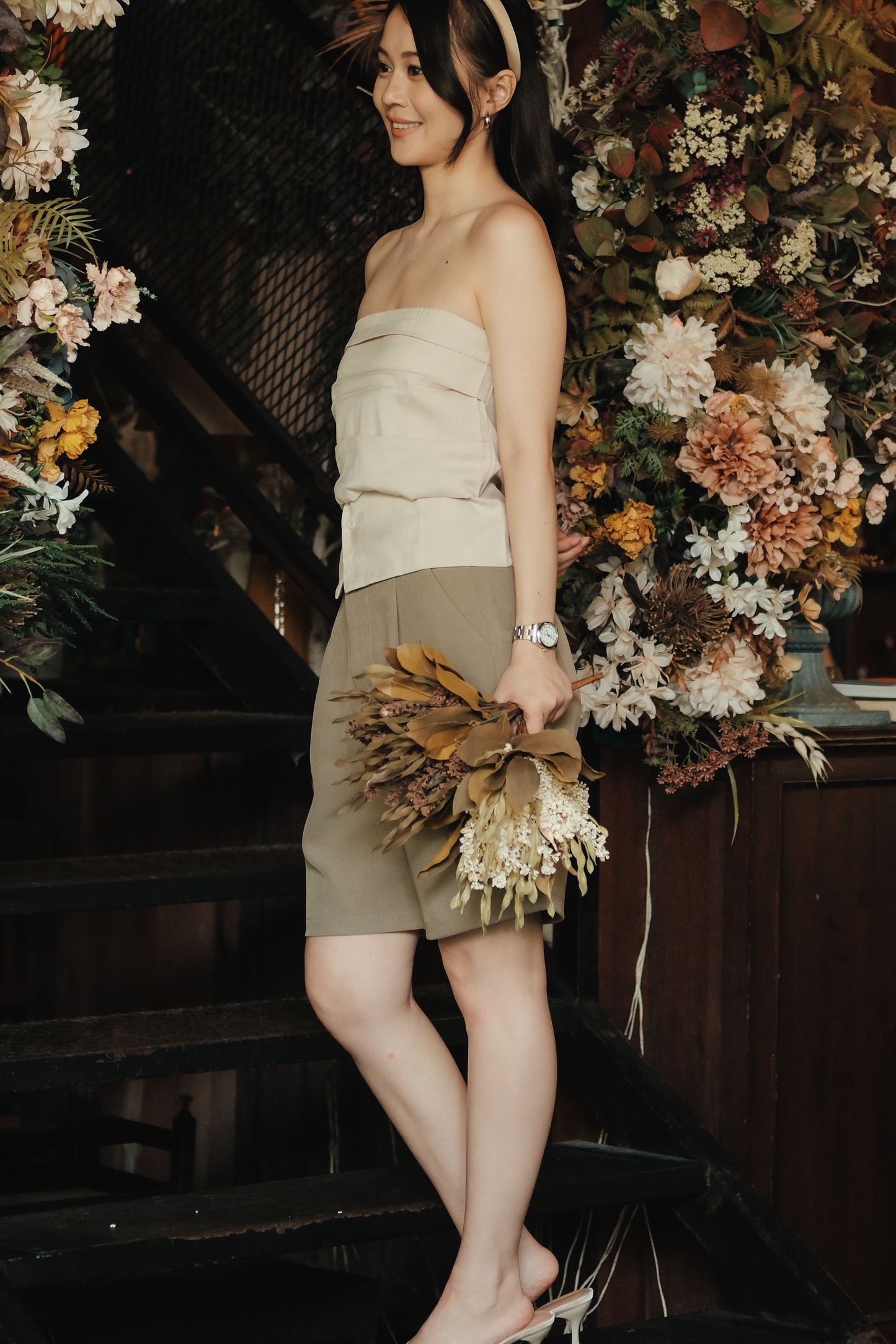 Avery Tailored Bermuda Shorts in Khaki