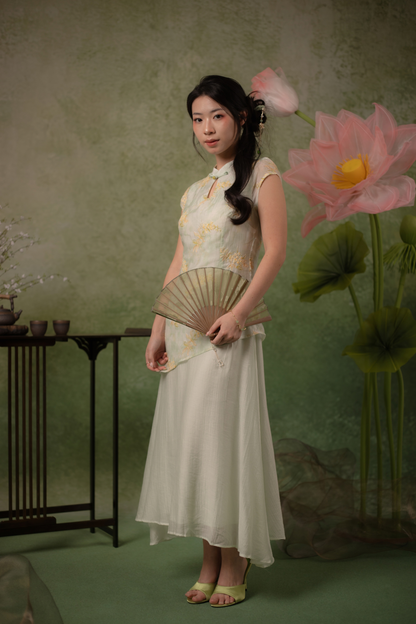 Liana Meadow Cheongsam Dress in Sage