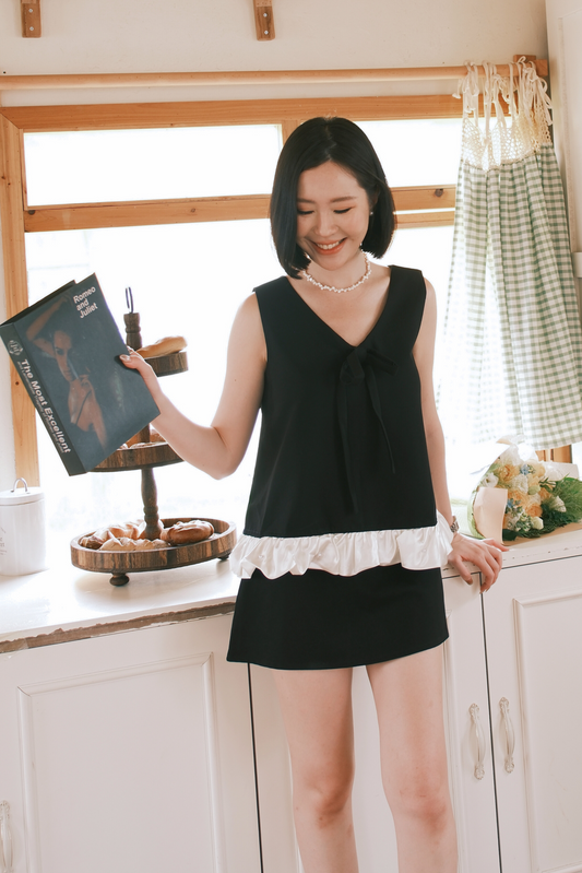 Émilie Ruffle Bow-Tie Top