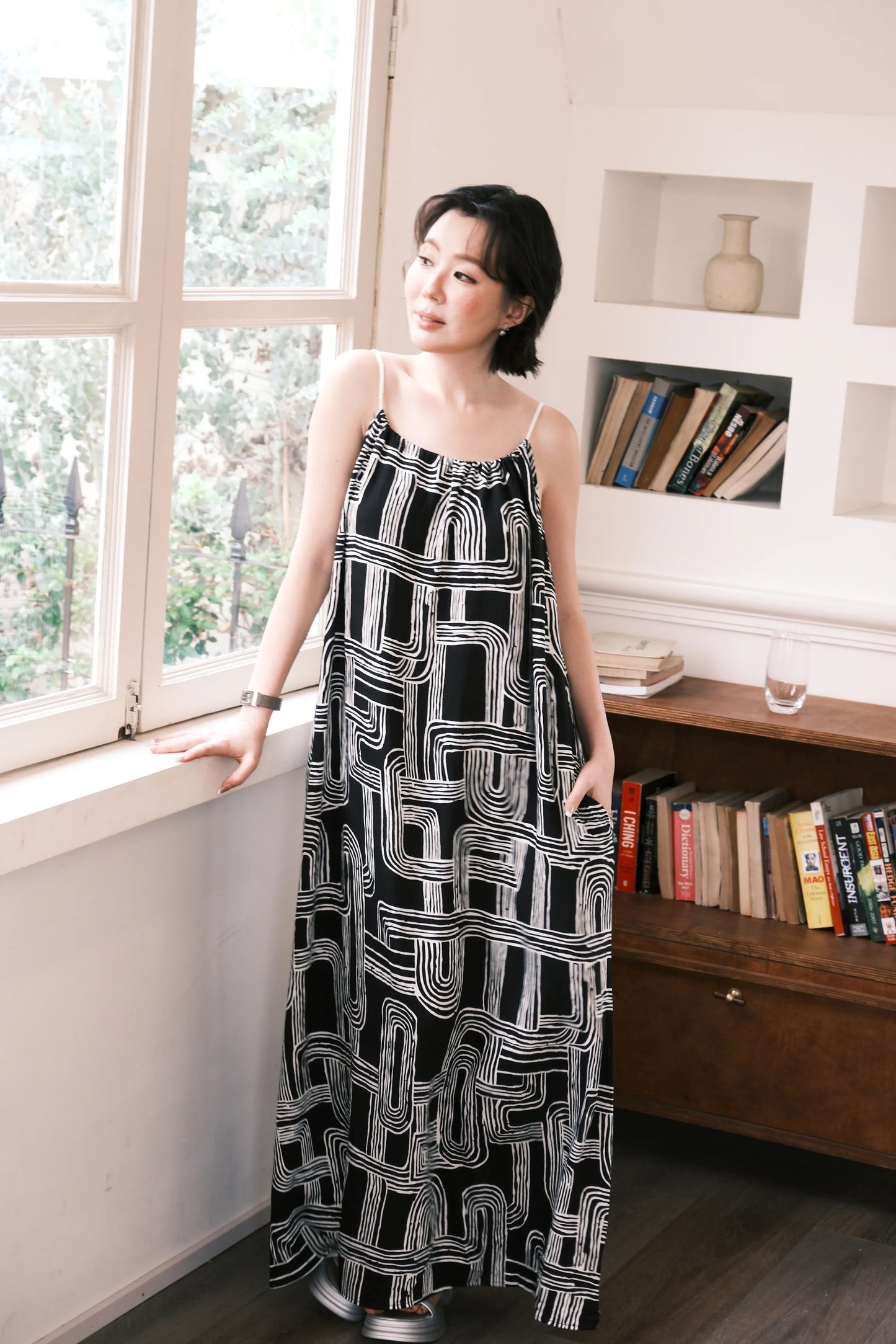 Monet Abstract Maxi Dress in Black