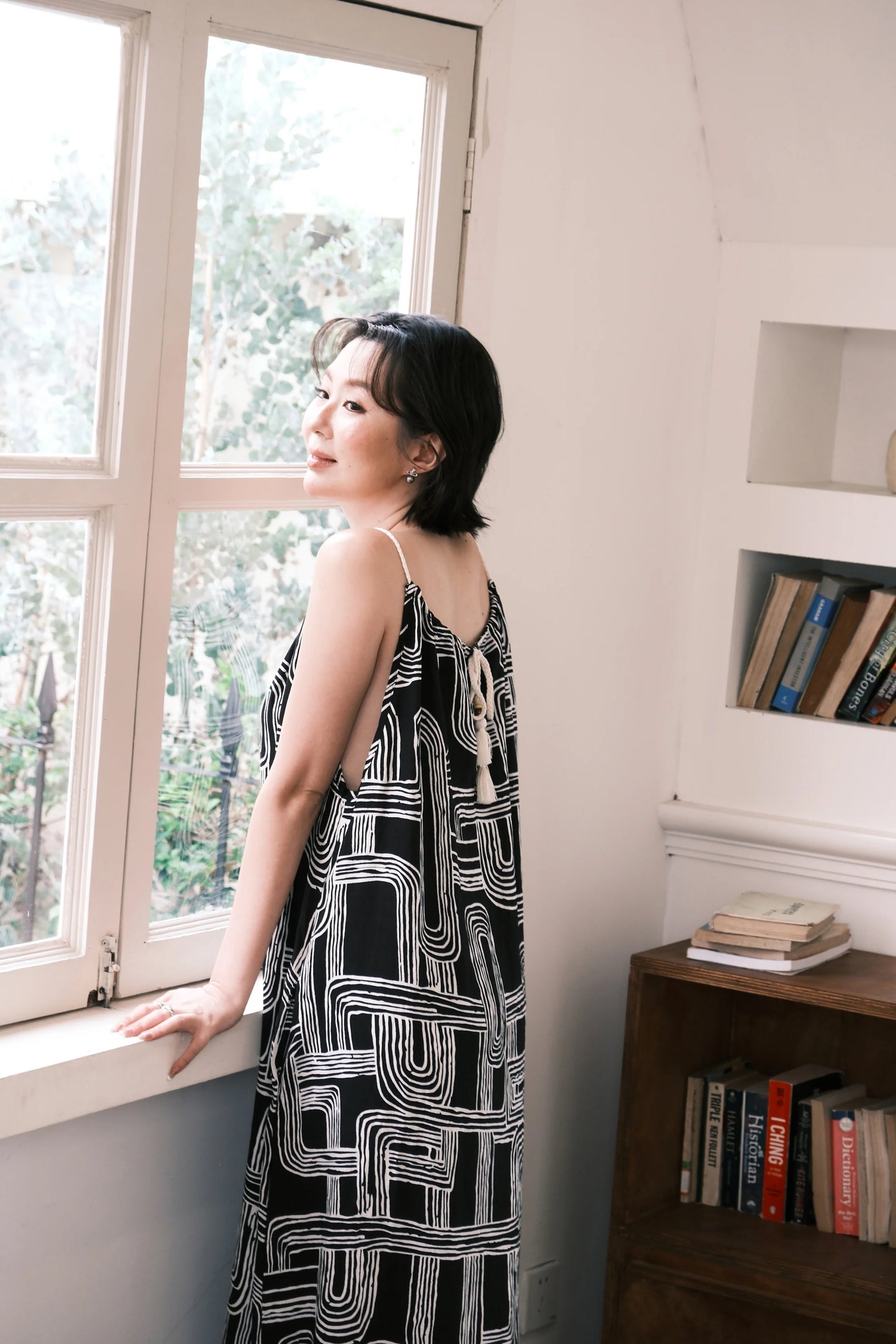 Monet Abstract Maxi Dress in Black