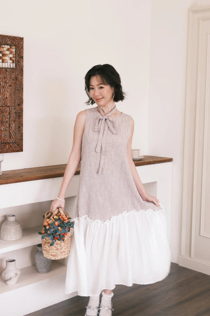 Aurelia Dot Maxi Dress in Lavender Mist