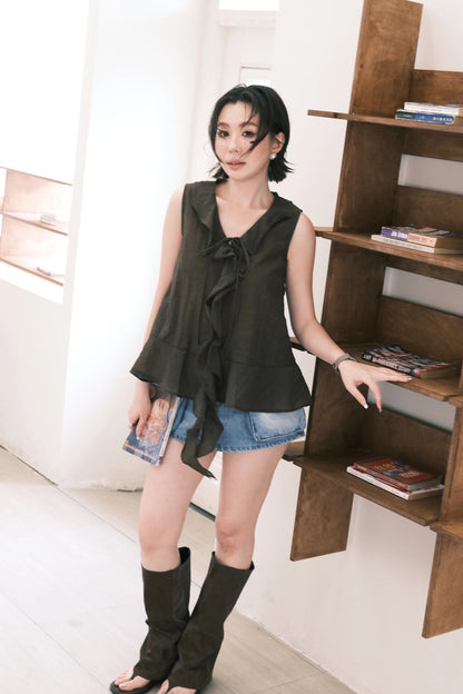 Arabella Ruffle Top in Coffee