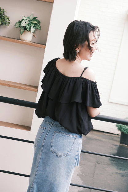 Audrey Ruffle Top in Black