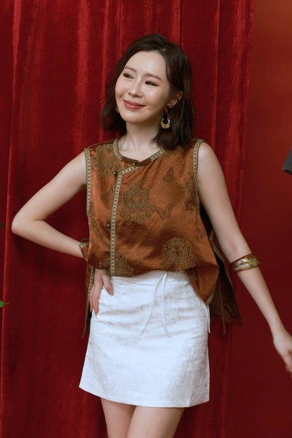 Floral Jacquard Pleated Skirt in White
