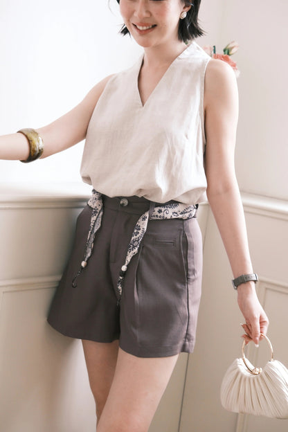 Sienna Tailored Shorts in Grey