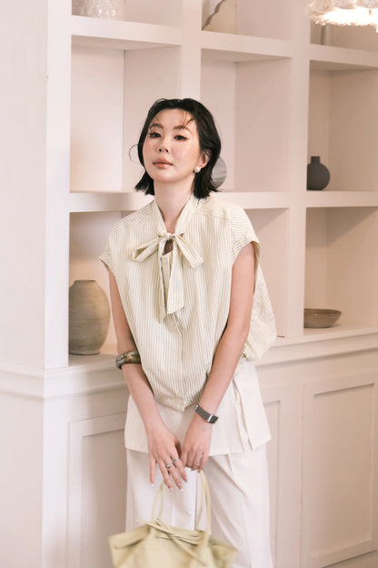 Annabelle Bow Top