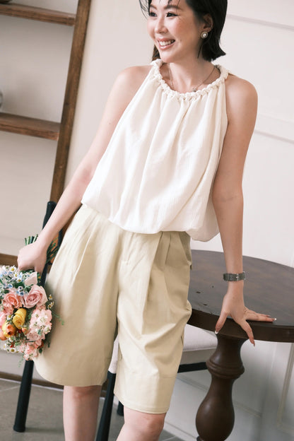 Aurelia Bermuda Shorts in Yellow