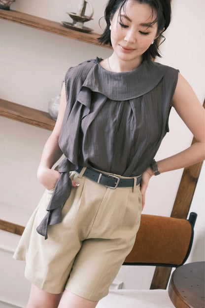 Skye Tailored Shorts in Khaki