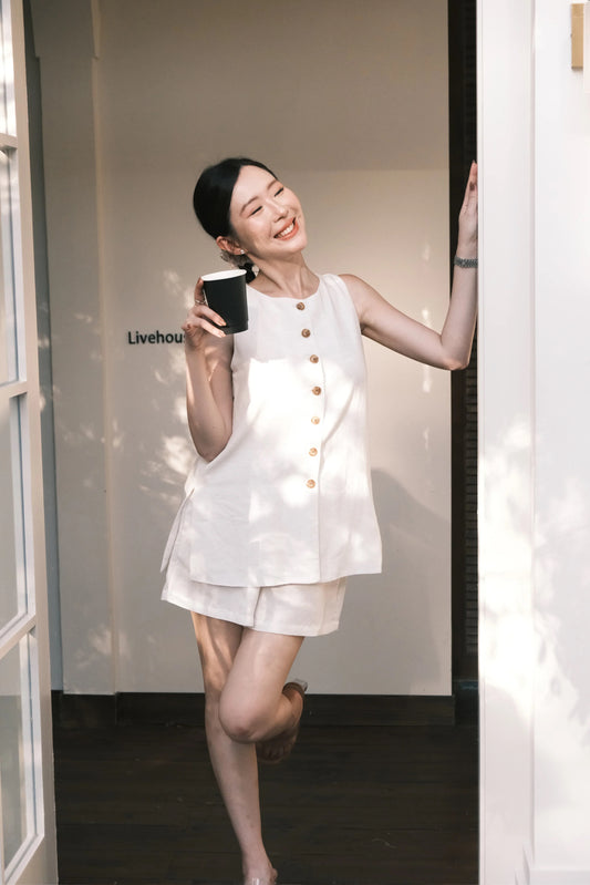 Amélie Linen Vest/ Shorts