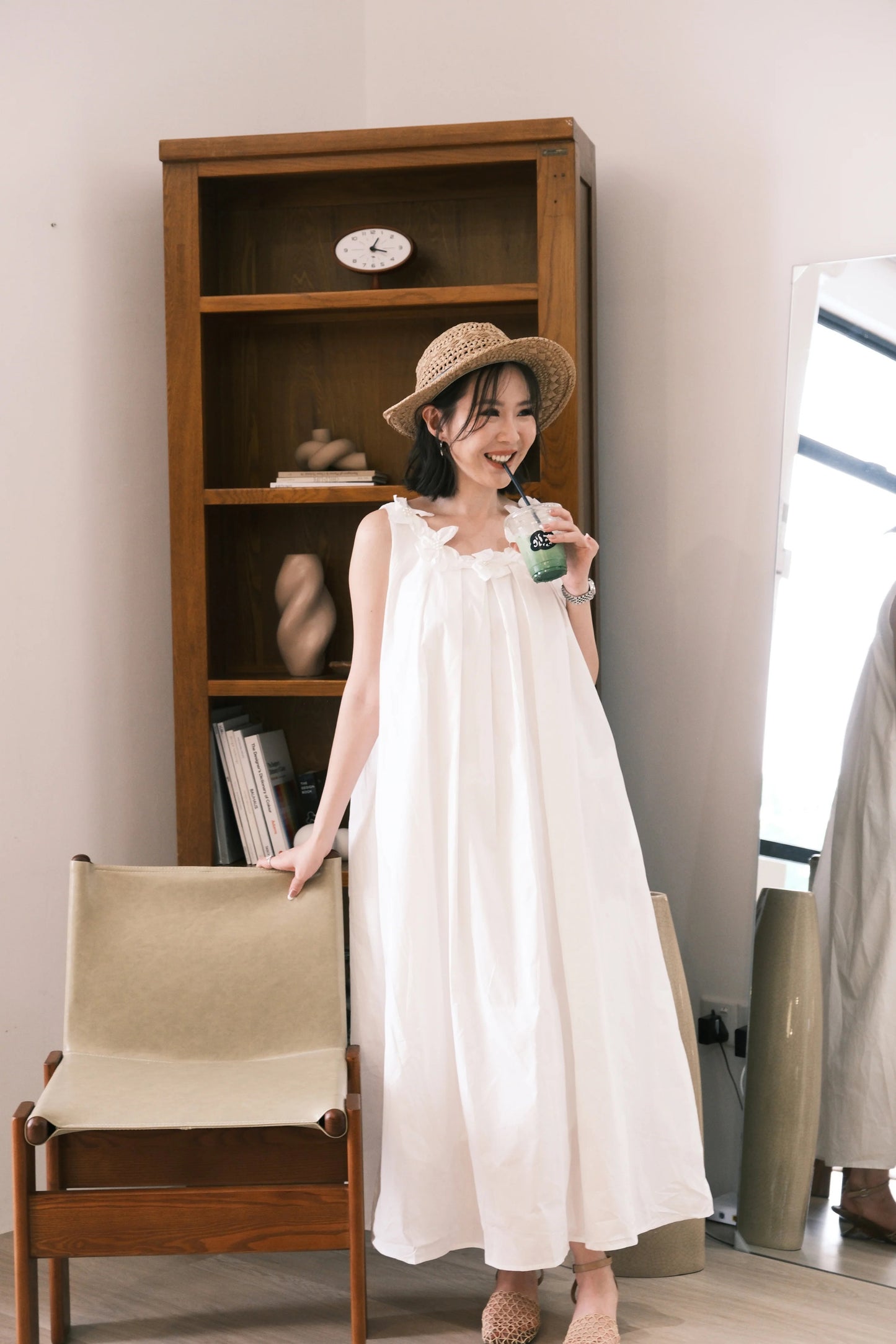 Elara Flowy Maxi Dress