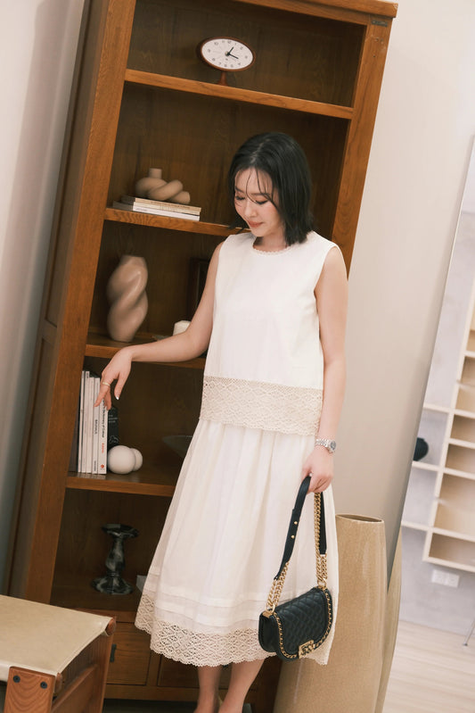 Elodie Lace Panel Set