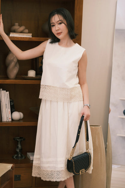 Elodie Lace Panel Set