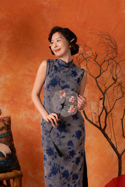 Eluned Peony Cheongsam Dress in Blue